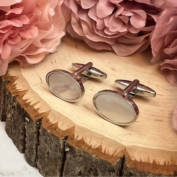 Elegant Mother of Pearl 3 Pcs Set Cufflinks & Tie Clip - Picture 8 of 17